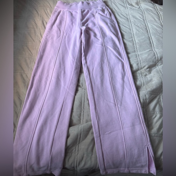 Alo Yoga Straight Leg Sweatpants In Sugarplum Pink - Picture 7 of 11